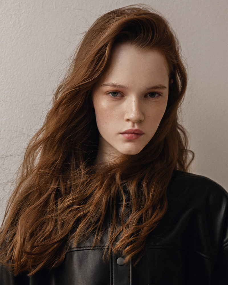 Sasha Yashkova model profile